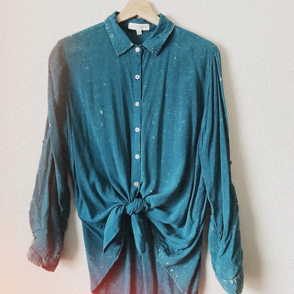 Umgee | Teal distressed soft buttondown blouse XL - Picture 4 of 4
